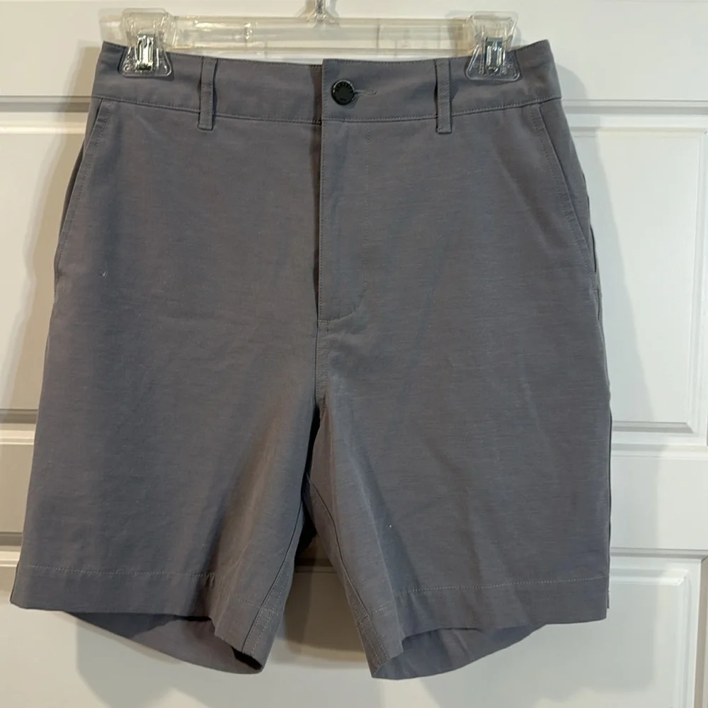 Faherty All Day Shorts (7 inch) Size 28